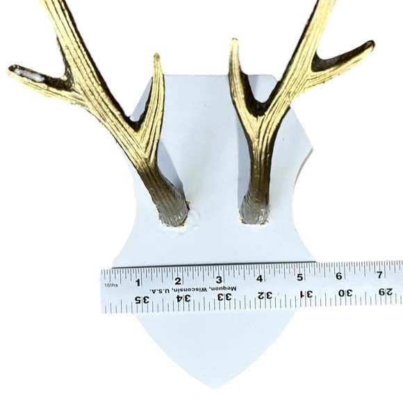 Cast Iron Deer/Buck Antlers Gold Painted on White Painted Metal Plaque - Picture 5 of 8